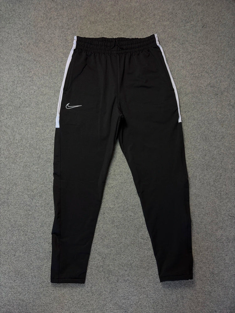 Conjunto NK Academy frio