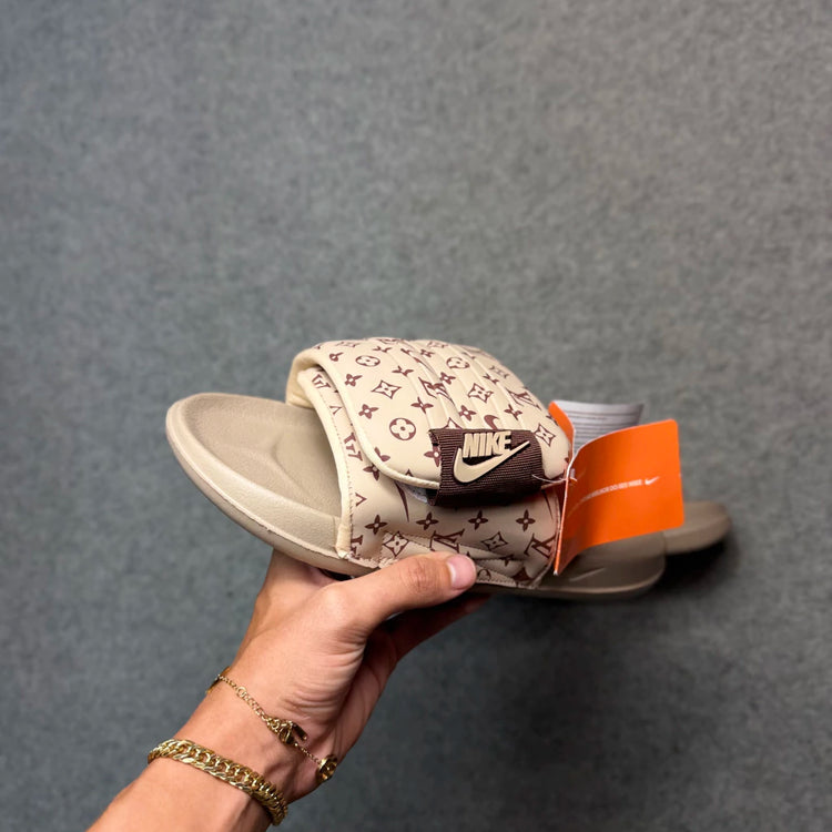Slide Velcro LV Bege