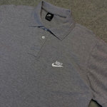 Camiseta NK Polo Sportwear Cinza