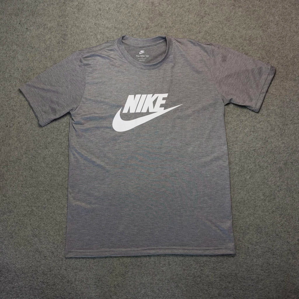Camiseta NK Futura Cinza