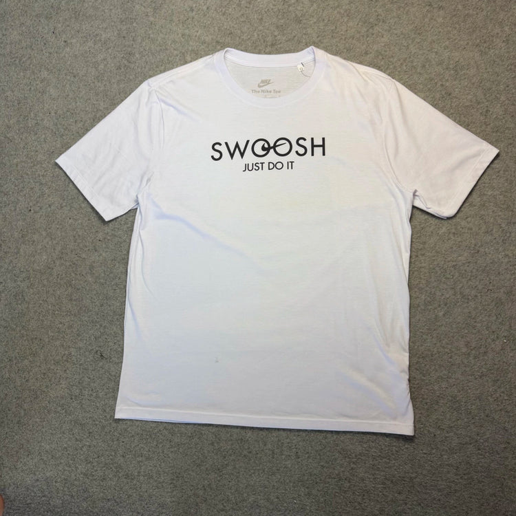 Camiseta Swoosh just do it white ?