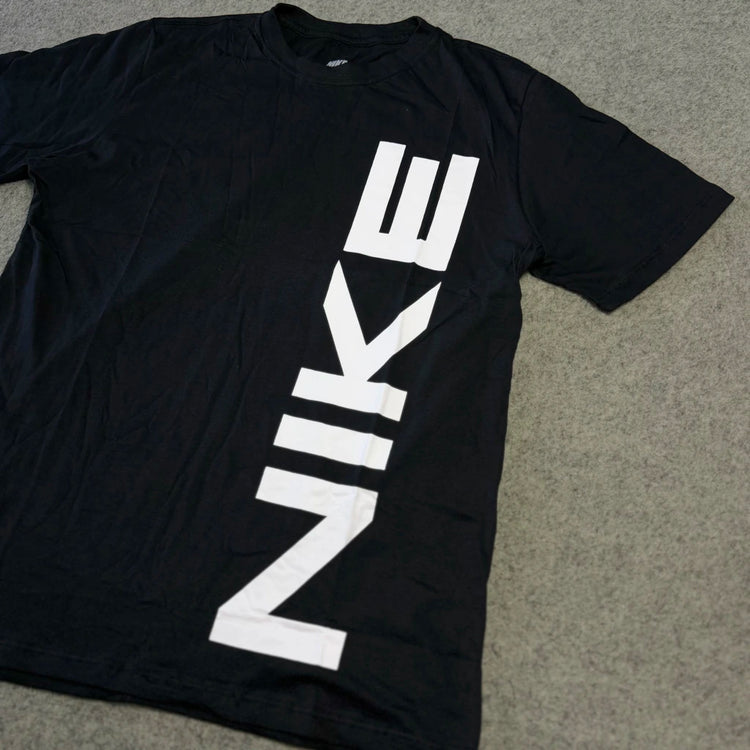Camiseta NK Big Lateral
