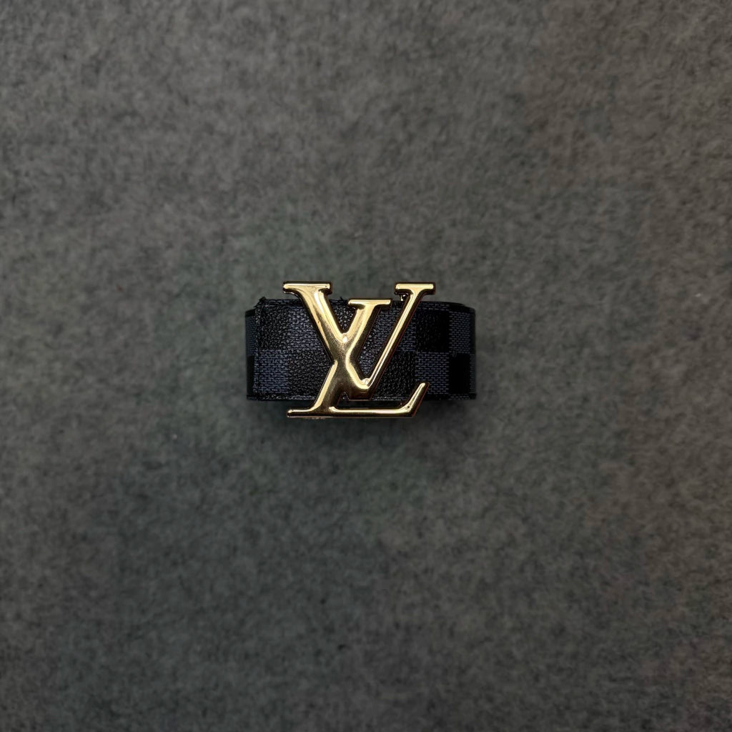 Cinto LV Preto / Dourado