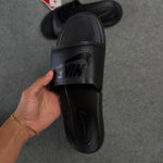 Slide NK Victory Allblack