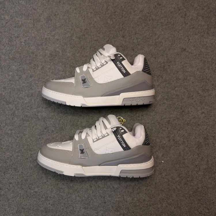 Tênis LV Trainer Cinza